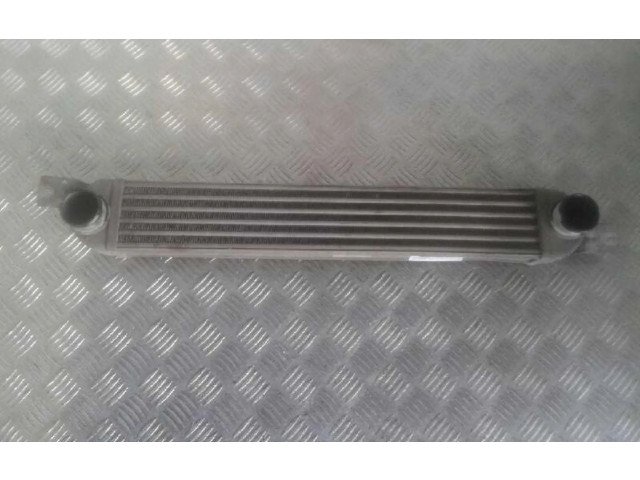 Интеркулер 52401015 Opel Meriva A