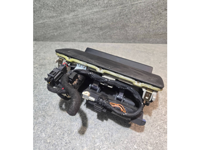 Дисплей    8V0857273H   Audi A3 S3 A3 Sportback 8P