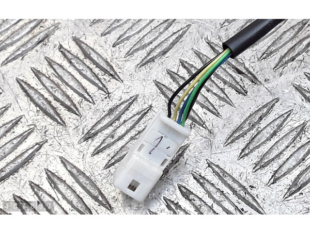 Зеркало электрическое        Dacia Duster   -  года   