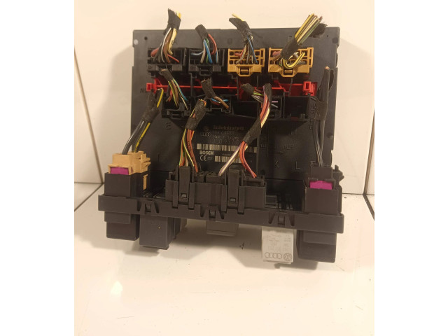 Блок комфорта 3C0937049AH, H54S2202 Volkswagen Caddy