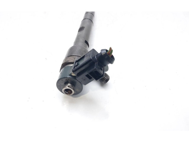 Vstřikovač 0445110157 Audi A8 S8 D3 4E