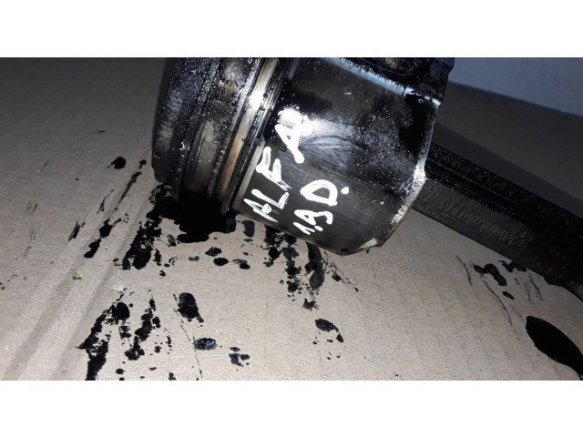 Píst Alfa Romeo 156 pro naftový motor 1.9