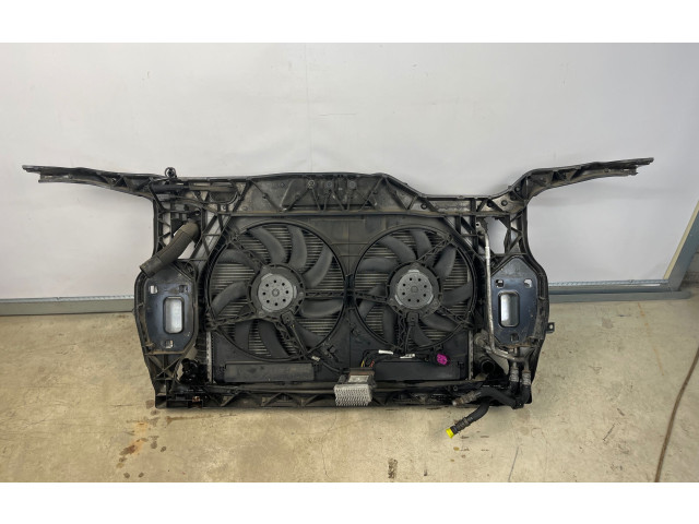 Комплект радиатора         Audi Q5 SQ5 