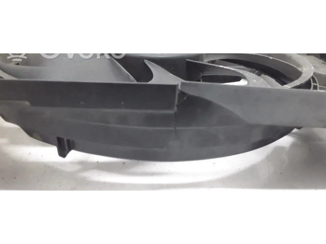 Вентилятор радиатора     214818009RB    Renault Clio IV 1.5