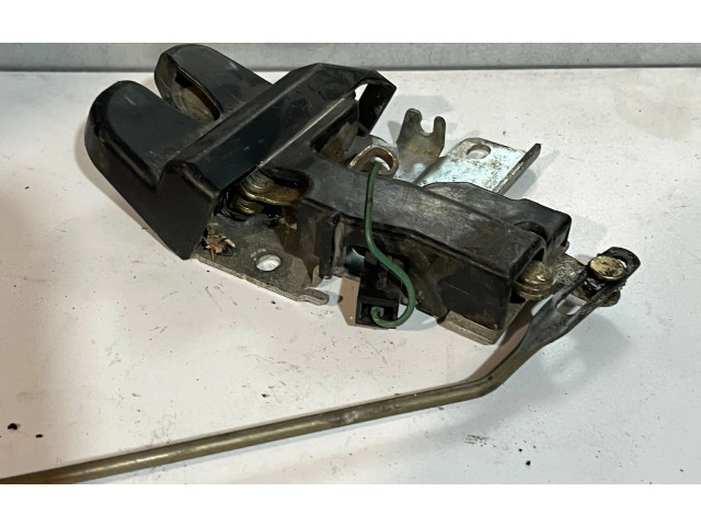 Замок багажника Mitsubishi Galant 1997 - 2003 года