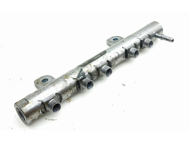 Топливная рампа 0445216044 Maserati Ghibli для двигателя M15746 D