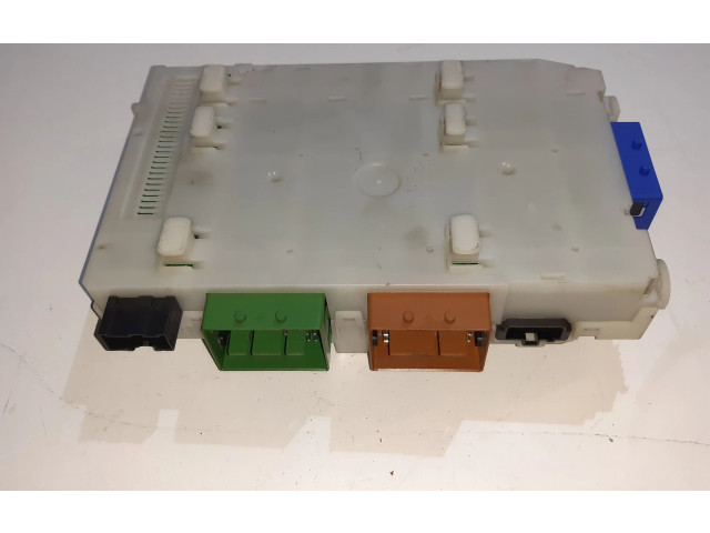 Pojistková skříňka 30765624AE Volvo XC70 2009