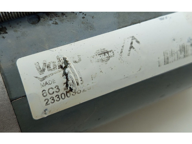 Стартер     233003329R, 8200836473    Dacia Sandero 