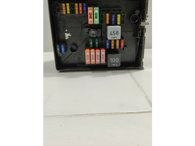 Блок предохранителей 1K0937125C Audi A3 S3 8P