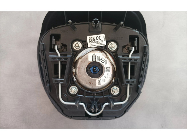 Подушка безопасности водителя 985706588R Renault Clio V