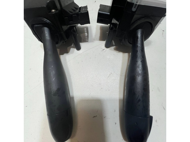 Ручка стеклоочистителей 202007962, 202007966 Hyundai i10