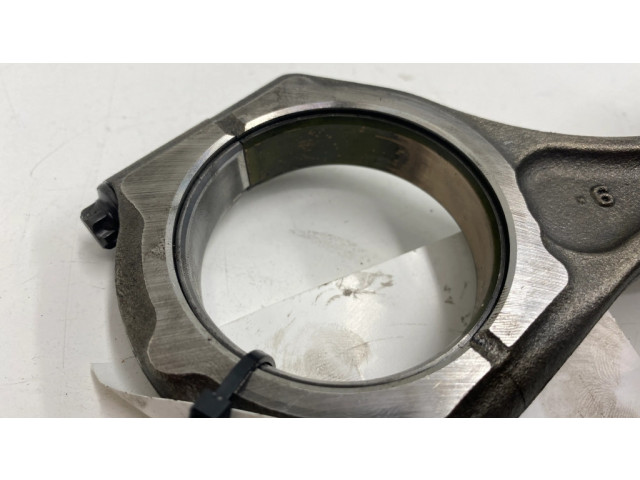 Поршень 12100AA280 Subaru Forester SH для дизельного двигателя 2.0