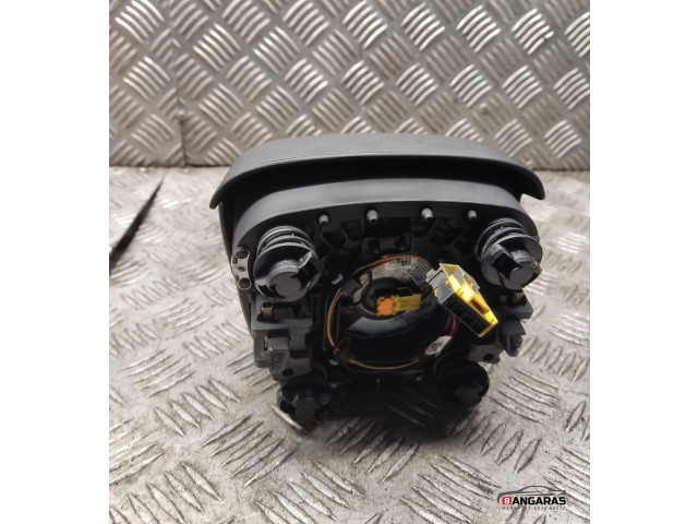 Подушка безопасности водителя p032288355 Volvo XC40