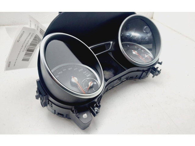 Přístrojová deska Mercedes-Benz GLA W156 2019 A1569004704