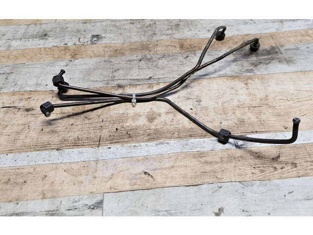 Топливная рампа    Audi A6 S6 C5 4B  