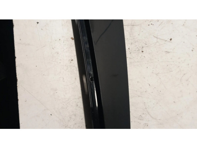 Передняя отделка дверей (молдинги)