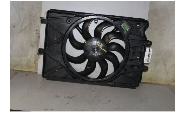Вентилятор радиатора     52086489    Fiat 500L 