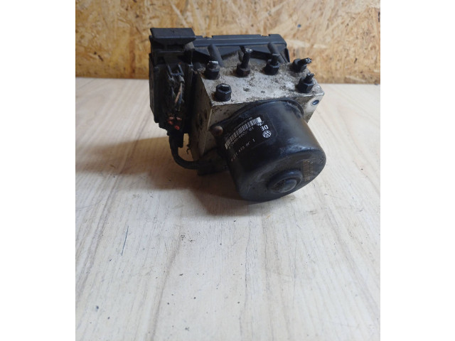 Блок АБС 1J0907379, 3X5637 Audi A3 S3 8L 1996 - 2003 года