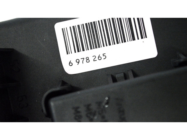 Блок предохранителей  6978265   BMW Z4 E85 E86    