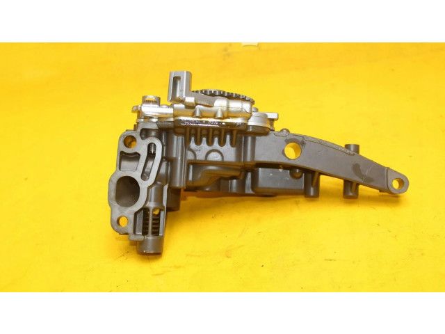 Масляный насос   R2781810601  Mercedes-Benz GLC X253 C253 