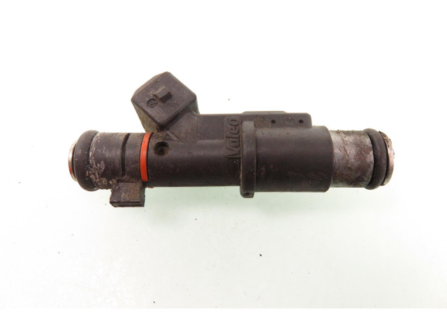 Форсунка 01F004A    Peugeot 807  3FZ (EW12J4) 