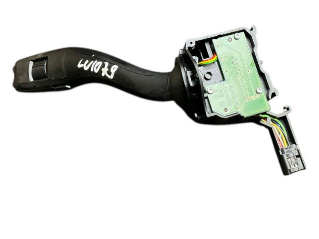 Ручка стеклоочистителей 8P0953519E, 10004012   Audi A3 S3 A3 Sportback 8P