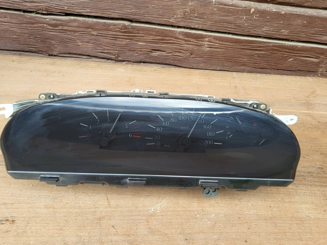 Přístrojová deska Toyota Previa (XR30, XR40) II 2002 838002J010