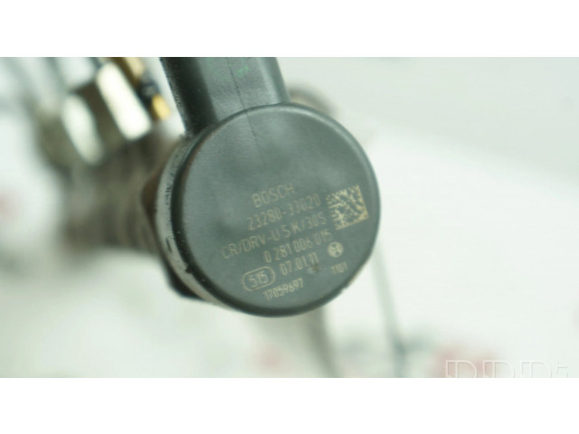 Vstřikovací lišta 2381033030 Subaru Trezia pro naftový motor 1.4