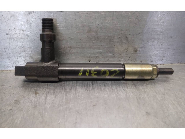 Vstřikovač RF2A13H50 Mazda 323 RF