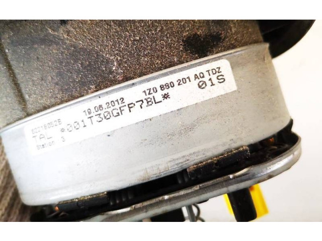 Подушка безопасности водителя 1z0880201aq, 1Z0880201AQ   Skoda Yeti (5L)