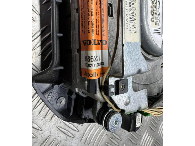 Подушка безопасности водителя 8686271, 243534890349 Volvo V70