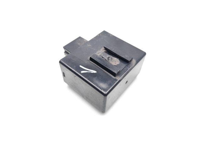 Блок управления MB802359, G8D-172M-B Mitsubishi Montero