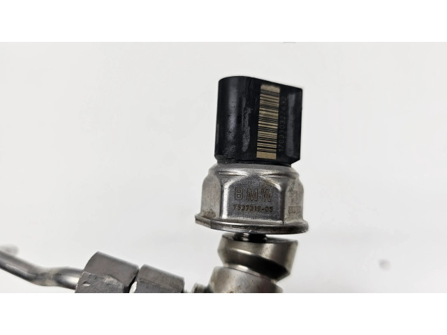 Vstřikovací lišta 7547599, 170930327632   BMW X6 E71  pro benzínový motor 4.4 N63B44 