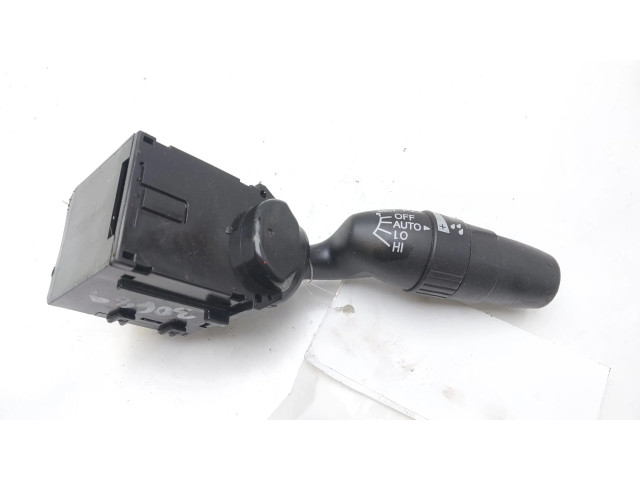 Ручка стеклоочистителей