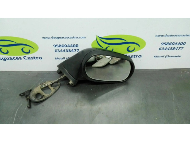 Зеркало электрическое Mitsubishi Carisma 2000-2004 года