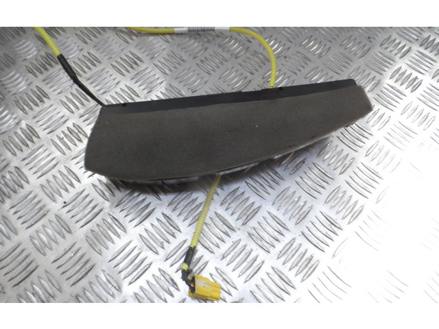 Подушка безопасности в сиденье Subaru Outback