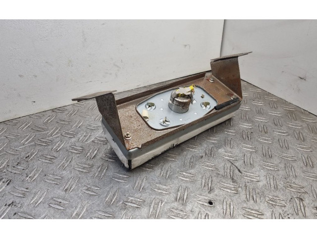 Надувная подушка для пассажира