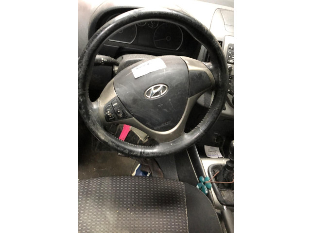 Volant Hyundai i30 2008