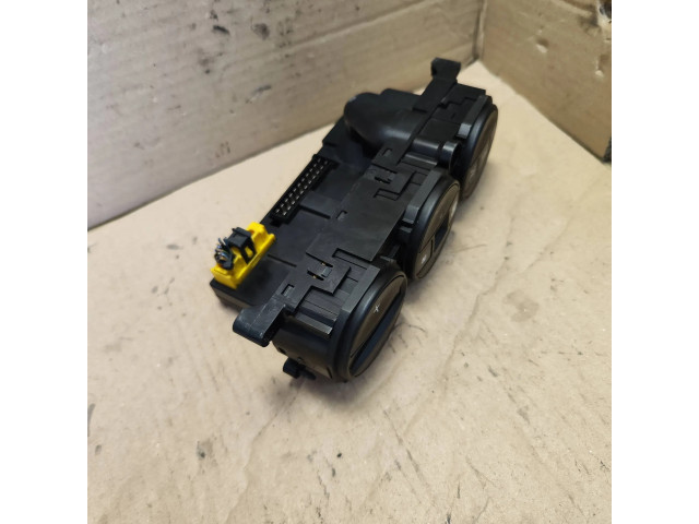 Блок управления климат-контролем 69262205, ECCJ2900   Opel Vectra B