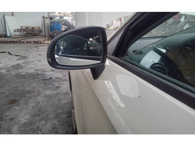 Зеркало электрическое Audi A1 2010 - 2018 года