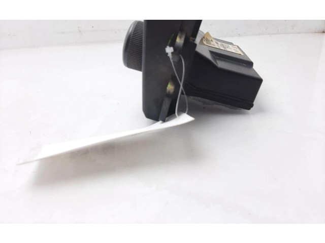 Блок управления климат-контролем 972503E2709 KIA Sorento