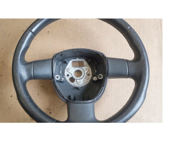 Руль Audi A3 S3 A3 Sportback 8P  2005-2013 года 8P0124A      