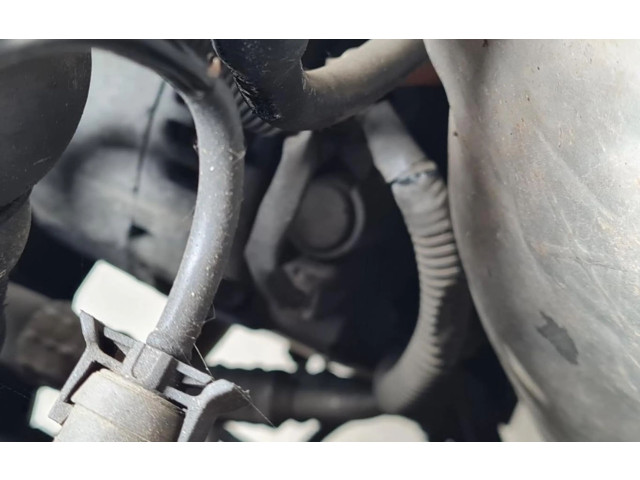 Генератор    Peugeot Partner      