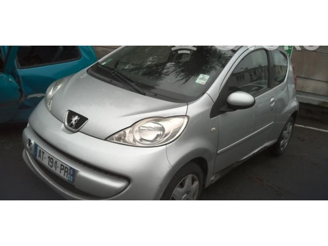 Зеркало электрическое        Peugeot 107  2005 - 2014 года   