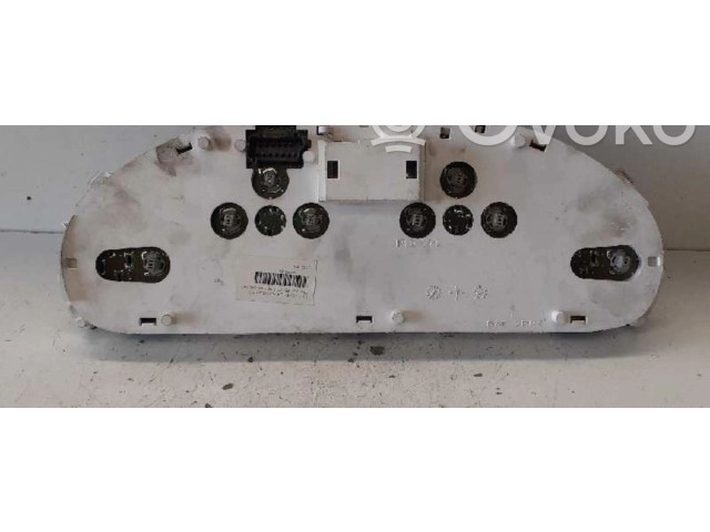 Přístrojová deska Chrysler Voyager P04685825AH