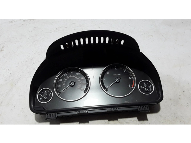 Přístrojová deska BMW 5 F10 F11 2013 9291416