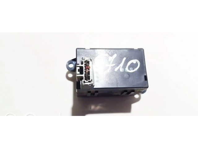 Дисплей       Honda HR-V