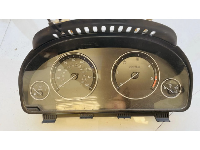 Přístrojová deska BMW 5 GT F07 2012 926518101
