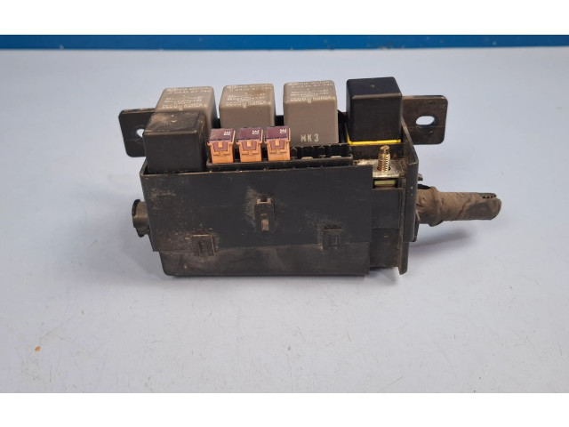 Pojistková skříňka OK53A67BX1 KIA Carnival 2003