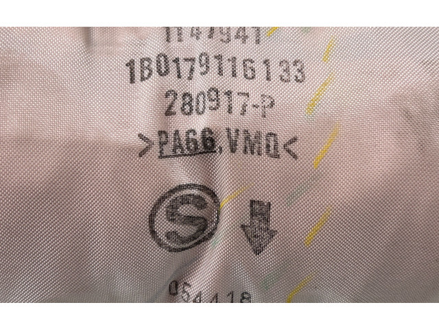 Подушка безопасности пассажира 0589P1000264, Y51A7054811   Subaru XV II